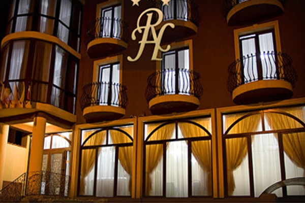 Hotel RHC ROYAL, Oradea